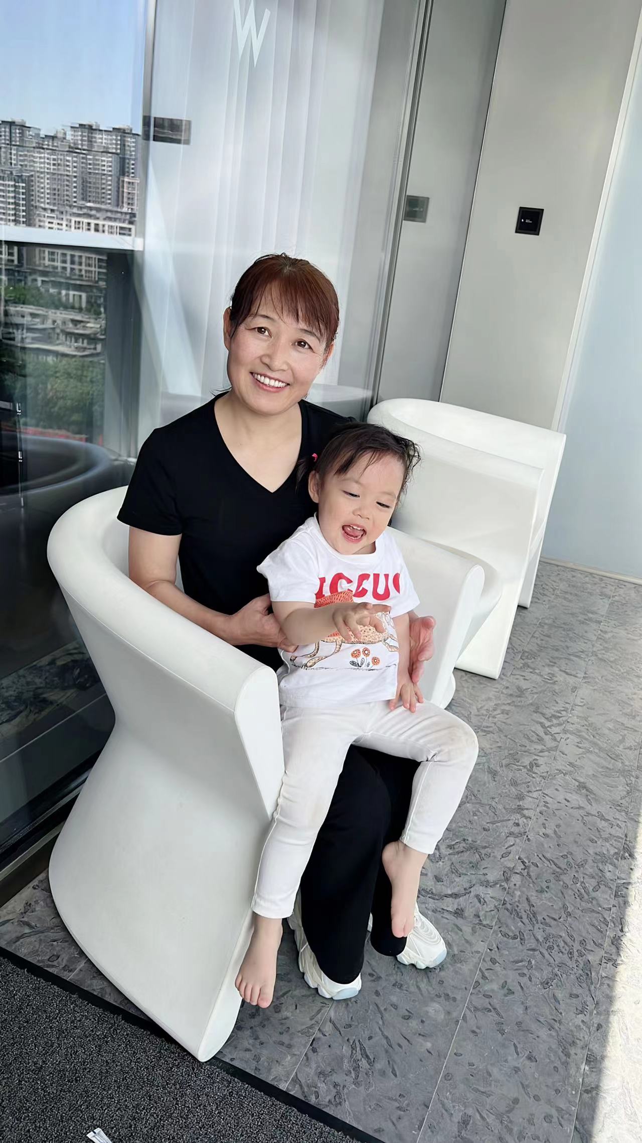 袁护工照片