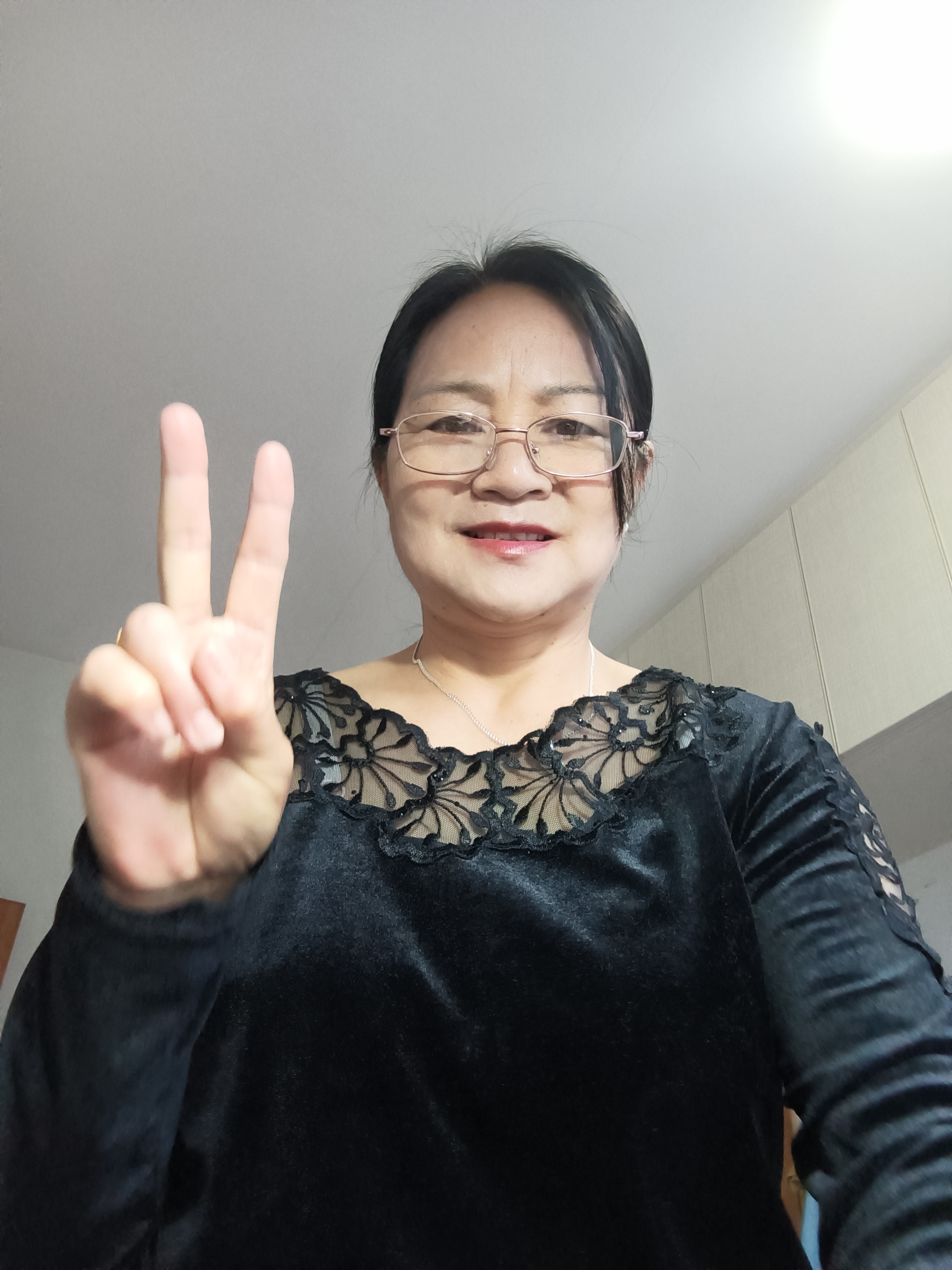 阿姨照片
