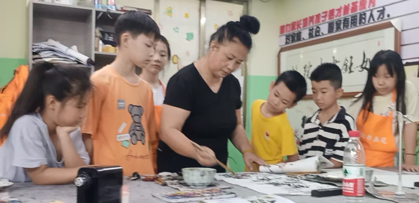 蒙阿姨照片