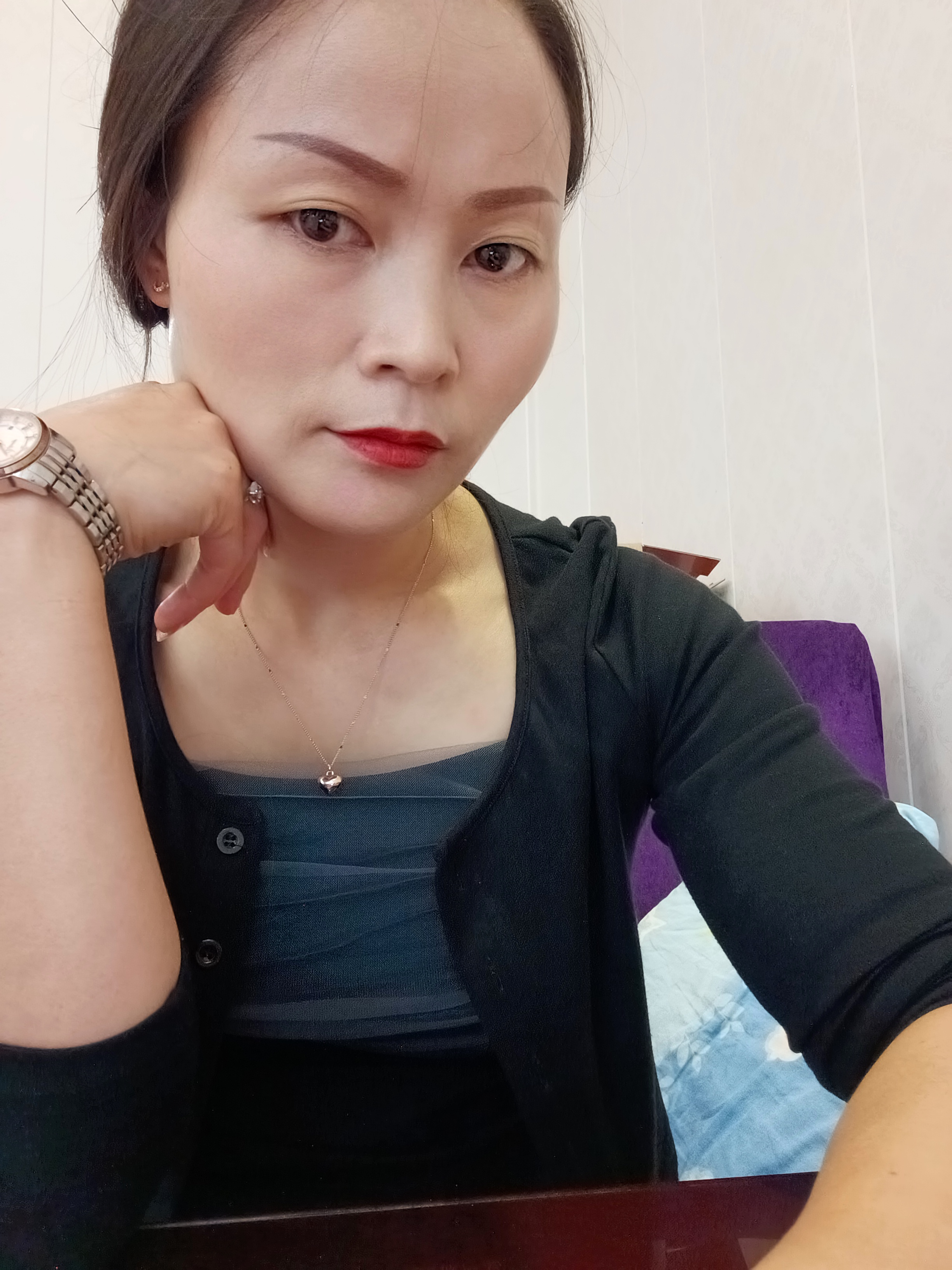 阿姨资料照片