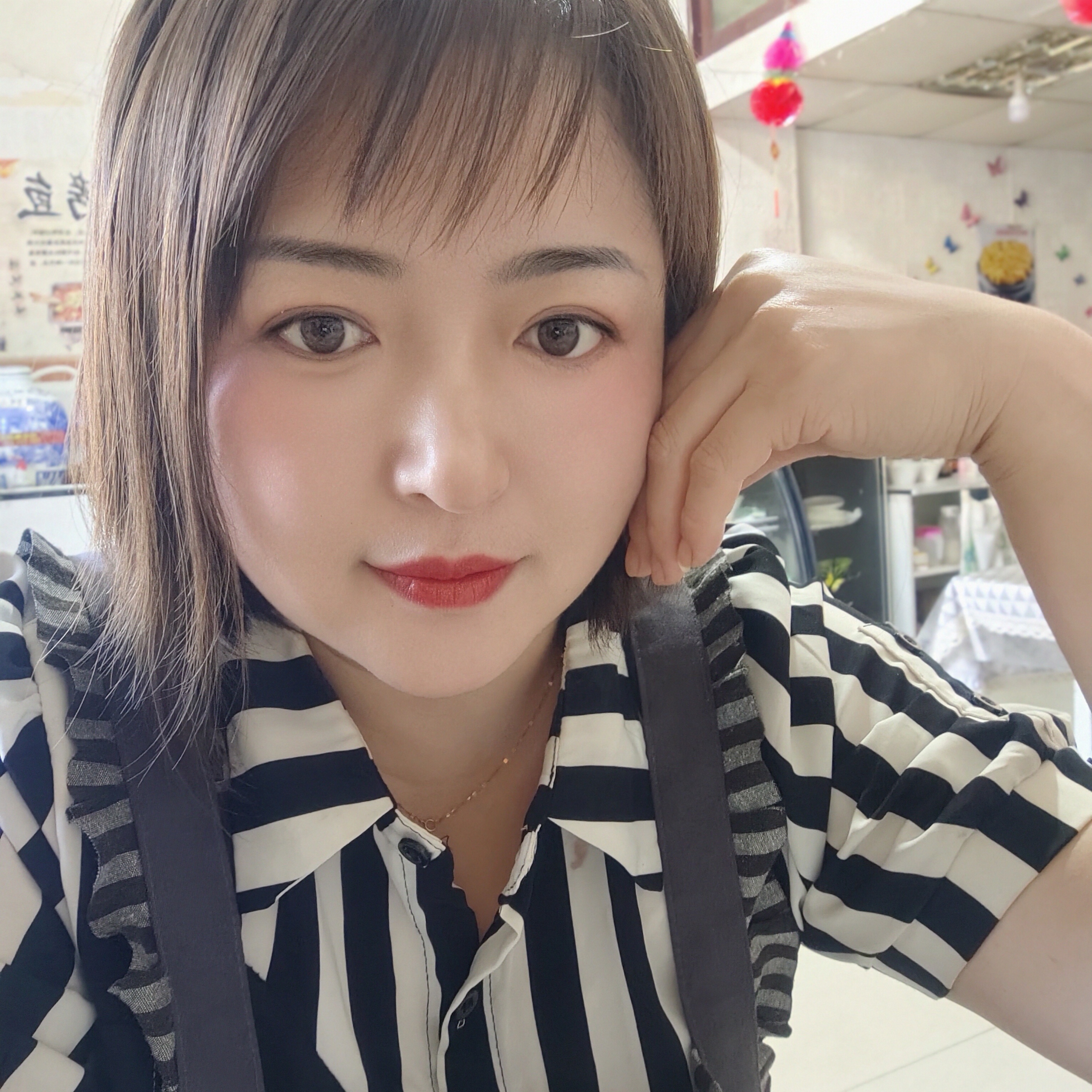 姬阿姨照片