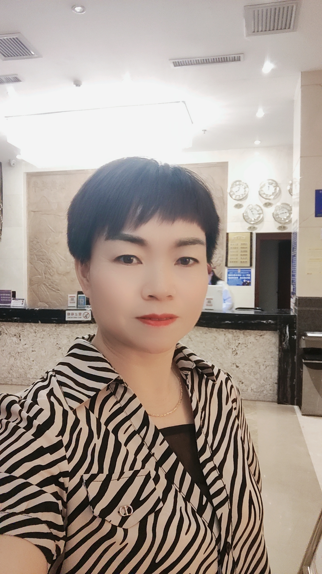 李阿姨照片