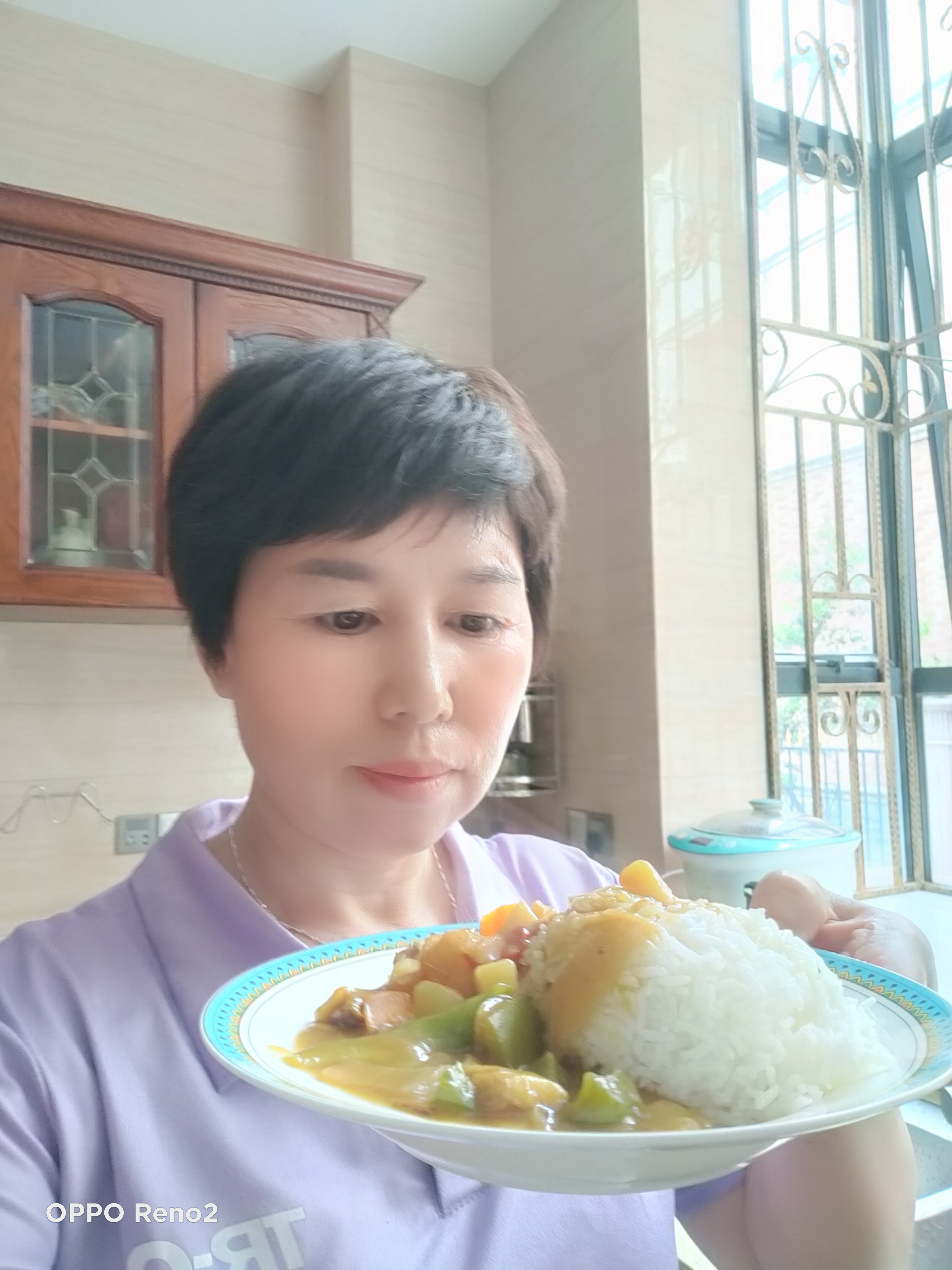 罗阿姨照片