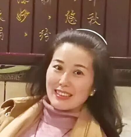 阿姨资料照片